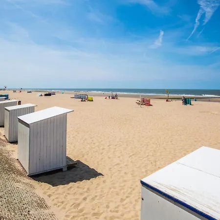 Daire Modern With Spacious Terrace Middelkerke